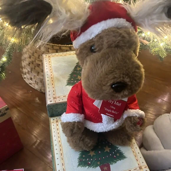 Animated Puppy Festive Plush Sings “Jingle Bells” with Flapping Ears - Picture 3 of 6